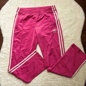 Adidas pink S size sweatpants